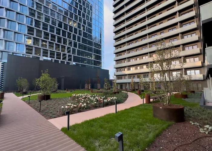 Urban Apartments Global Skyline Rafael Centrum , 17Th Floor No 22, Free Garage, Self Check-In